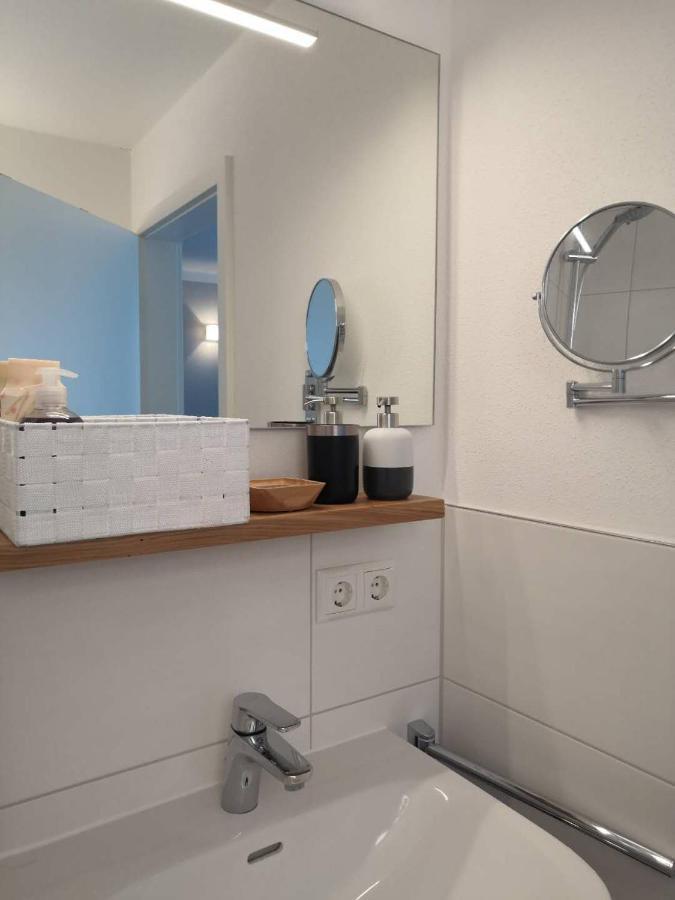 Motel Q - Das Kleine Stadthotel Dingolfing Luaran gambar